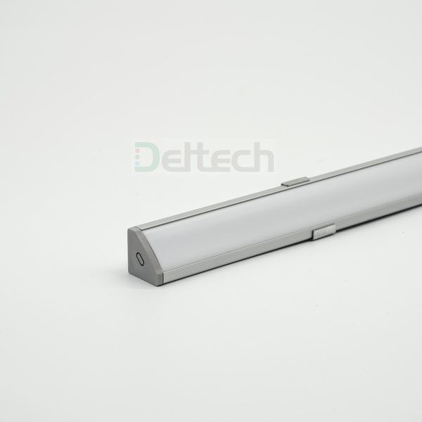 LST-PROC - Silver Anodize Corner Profile 1Meter Internal 12.2mm External 19.7mm c/w Diffuser + end caps